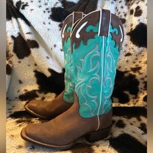 Nocona Boots size 6.5 cowgirl Turquoise and Brown
